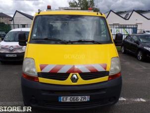 Fourgon avec parois et toit rigide Renault Master
