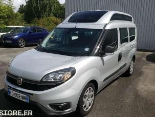Fourgon avec parois et toit rigide Fiat DOBLO