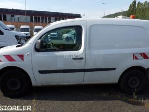 Fourgon avec parois et toit rigide Renault Kangoo
