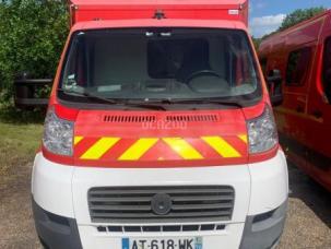 Fourgon avec parois et toit rigide Fiat Ducato