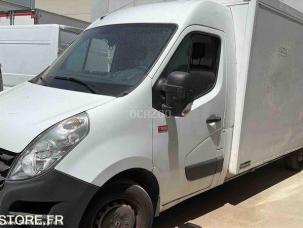 Fourgon avec parois et toit rigide Renault Master
