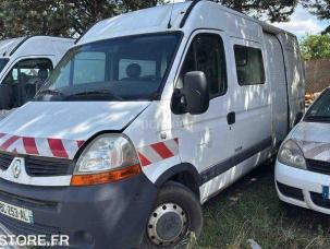 Fourgon avec parois et toit rigide Renault Master