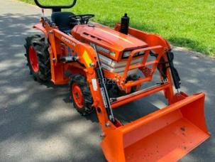 Micro tracteur nc             b1400