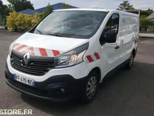 Fourgon avec parois et toit rigide Renault Trafic