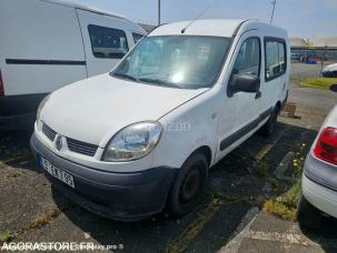 Fourgon avec parois et toit rigide Renault Kangoo