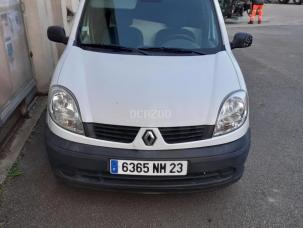 Fourgon avec parois et toit rigide Renault Kangoo