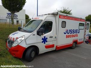 Fourgon avec parois et toit rigide Renault Master
