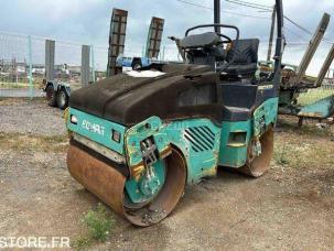 Compacteur tandem Bomag BW100 AD-4