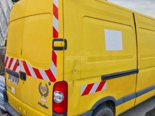 Fourgon avec parois et toit rigide Renault Master