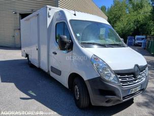 Fourgon avec parois et toit rigide Renault Master