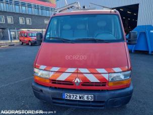 Fourgon avec parois et toit rigide Renault Master