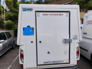 Fourgon avec parois et toit rigide Renault Kangoo