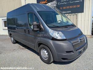 Fourgon avec parois et toit rigide Citroën Jumper