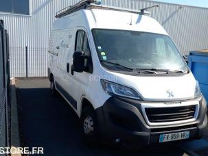 Fourgon avec parois et toit rigide Peugeot Boxer