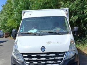 Fourgon avec parois et toit rigide Renault Master