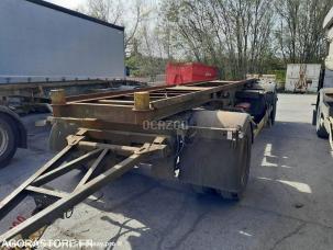 Fourgon bâché avec parois rigides Samro RT20C1