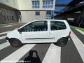 Fourgon avec parois et toit rigide Renault Twingo