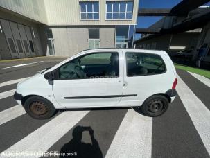 Fourgon avec parois et toit rigide Renault Twingo