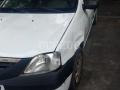 Fourgon avec parois et toit rigide Dacia Logan