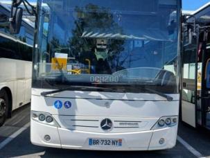  Mercedes INTOURO