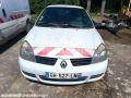 Fourgon avec parois et toit rigide Renault Clio