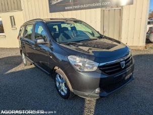 Fourgon avec parois et toit rigide Dacia LODGY