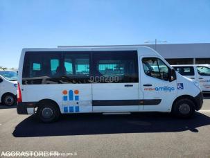 Fourgon avec parois et toit rigide Renault Master