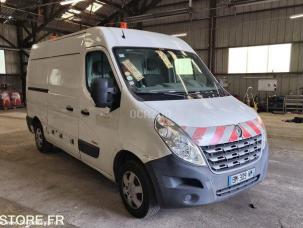 Fourgon avec parois et toit rigide Renault Master