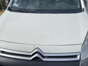Fourgon avec parois et toit rigide Citroën Berlingo