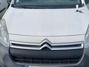Fourgon avec parois et toit rigide Citroën Berlingo