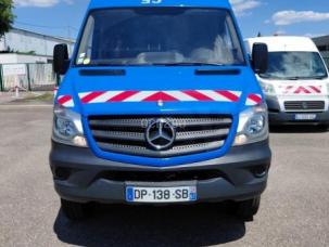 Fourgon avec parois et toit rigide Mercedes Sprinter