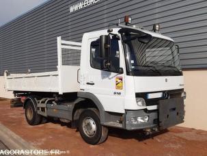 Benne basculante de chantier et de TP Mercedes ATEGO 918