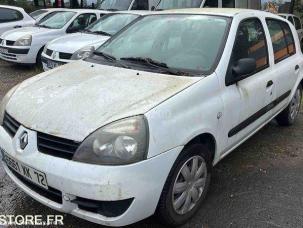 Fourgon avec parois et toit rigide Renault Clio
