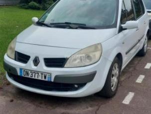 Fourgonnette dérivée de VP Renault Megane