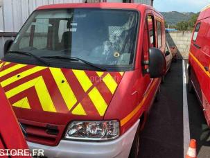 Fourgon avec parois et toit rigide Citroën Jumper