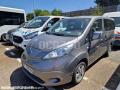 Fourgon avec parois et toit rigide Nissan NV200