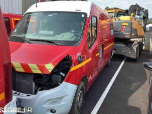 Fourgon avec parois et toit rigide Renault Master