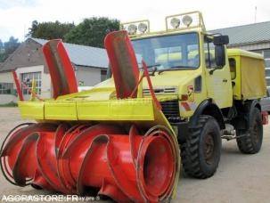 Voirie Mercedes UNIMOG 1200