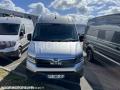 Fourgon avec parois et toit rigide nc TGE