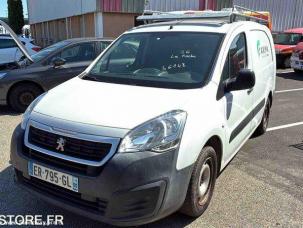 Fourgon avec parois et toit rigide Peugeot Partner