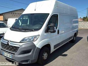 Fourgon avec parois et toit rigide Citroën Jumper