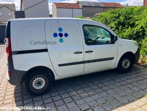Fourgon avec parois et toit rigide Renault Kangoo