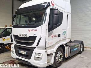 Pour semi-remorque Iveco 440S42