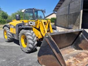  JCB 5TC