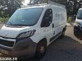 Fourgon avec parois et toit rigide Peugeot Boxer