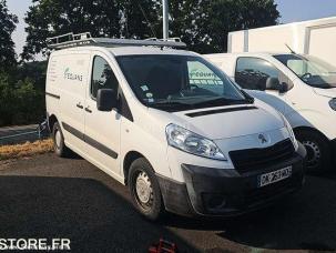 Fourgon avec parois et toit rigide Peugeot Expert