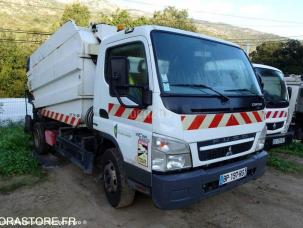Benne à ordure ménagères Mitsubishi Canter