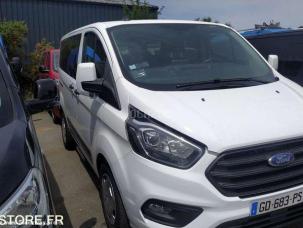 Fourgon avec parois et toit rigide Ford T.CUSTOM