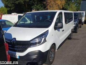 Fourgon avec parois et toit rigide Renault Trafic