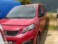 Fourgon avec parois et toit rigide Peugeot Expert